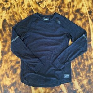 American Eagle Outfitters Dark Gray Performance Long Sleeve